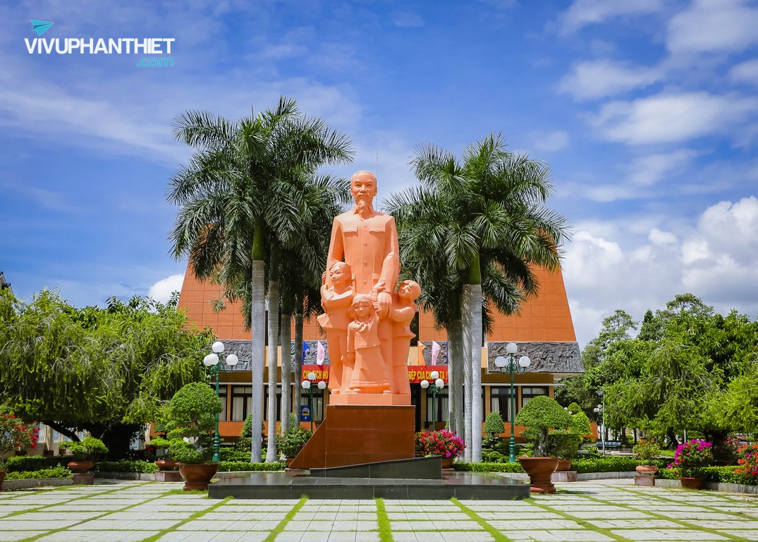 Bảo tàng Hồ Chí Minh - chi nhánh Phan Thiết