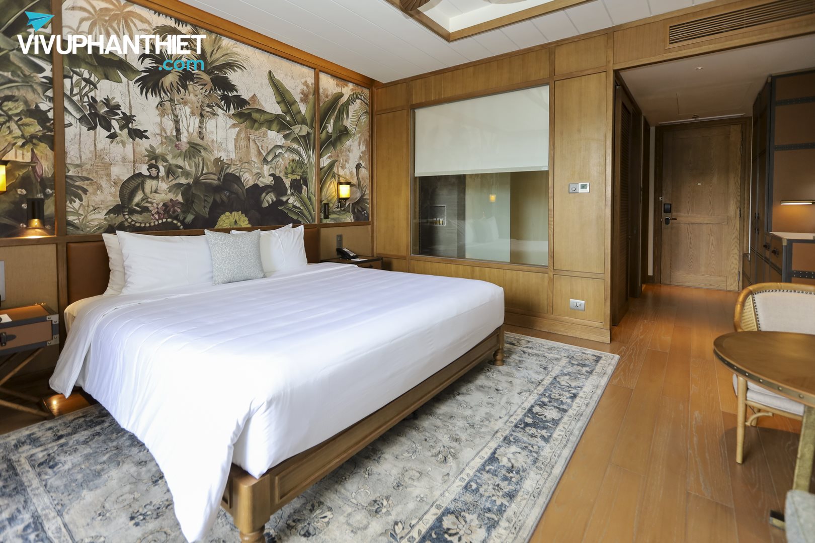 Phòng 1 giường đôi tại khách sạn Movenpick Phan Thiết